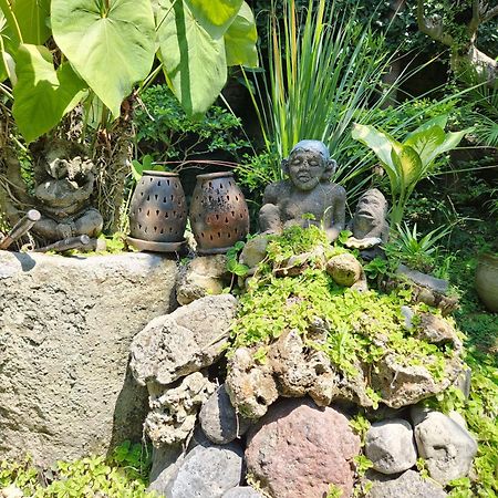 Villa Nesanur - Comfortable & Spacious Beachside Sanur Exterior foto